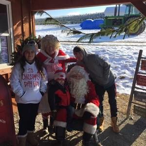 Meet your Posher, Leslie